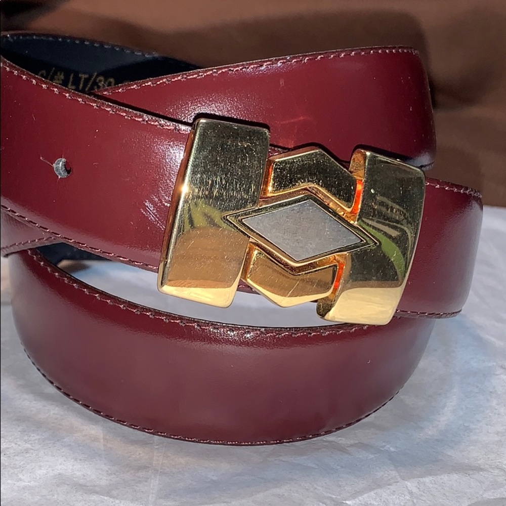 NWOT Made in Italy leather belt EC storage wear